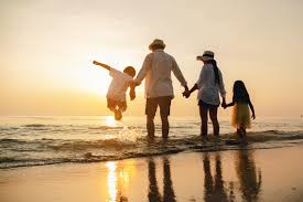 👨👩👧👦 Group & Family Tours — Blue Leaf Holidays